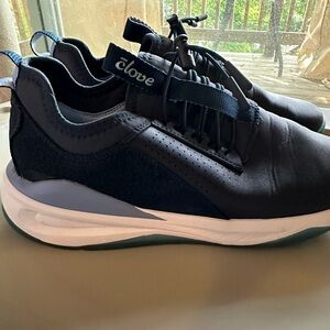 Clove Navy and Light Blue Medical Sneaker
